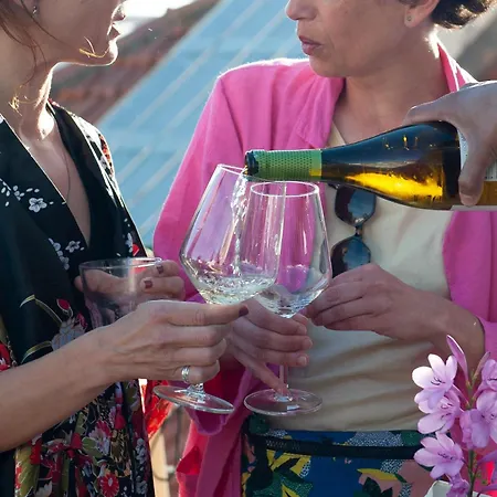 Cheese & Wine Lapa ゲストハウス