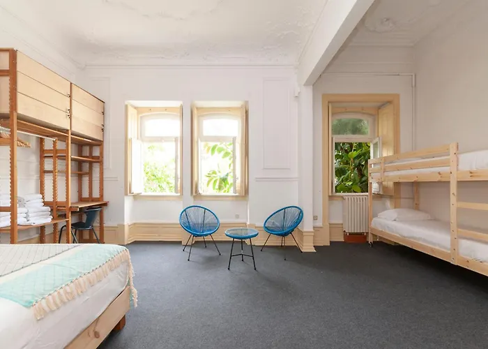 Guest house Cheese & Wine Lapa Lisbon