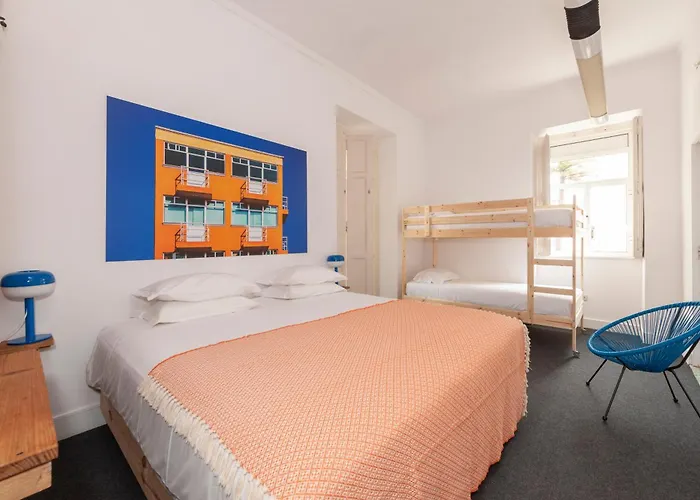 Cheese & Wine Lapa Guest house Lisbon