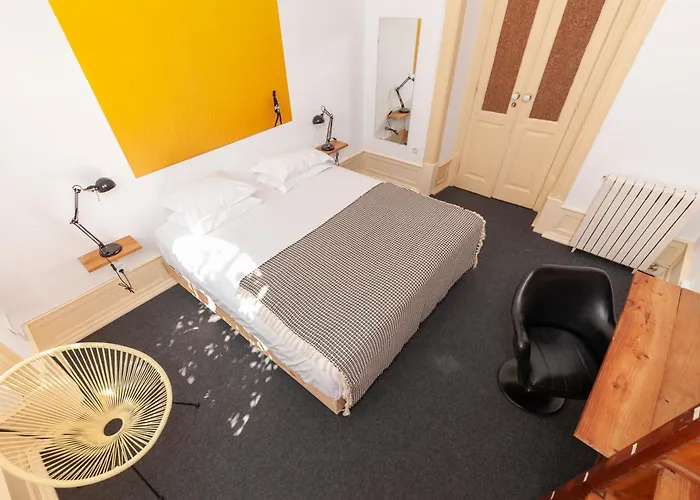 Guest house Cheese & Wine Lapa Lisbon