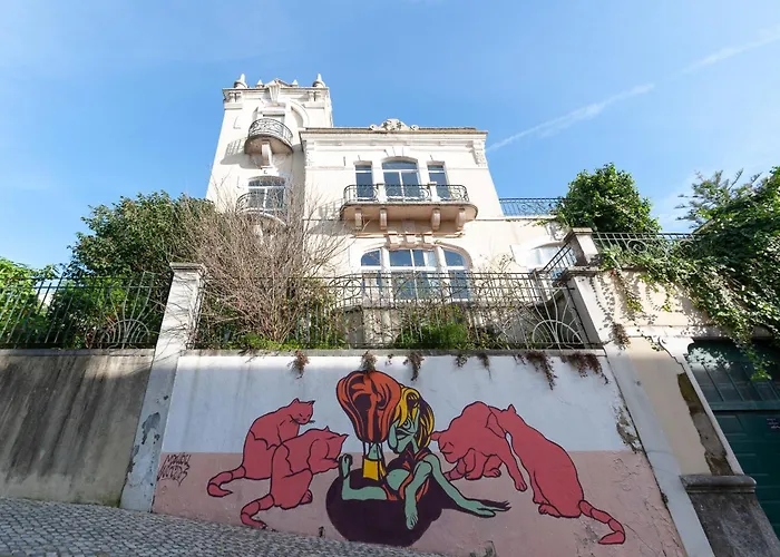 Cheese & Wine Lapa Guest house Lisbon