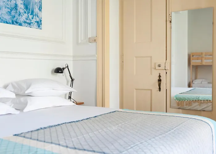 Casa de hóspedes Cheese & Wine Lapa Lisboa